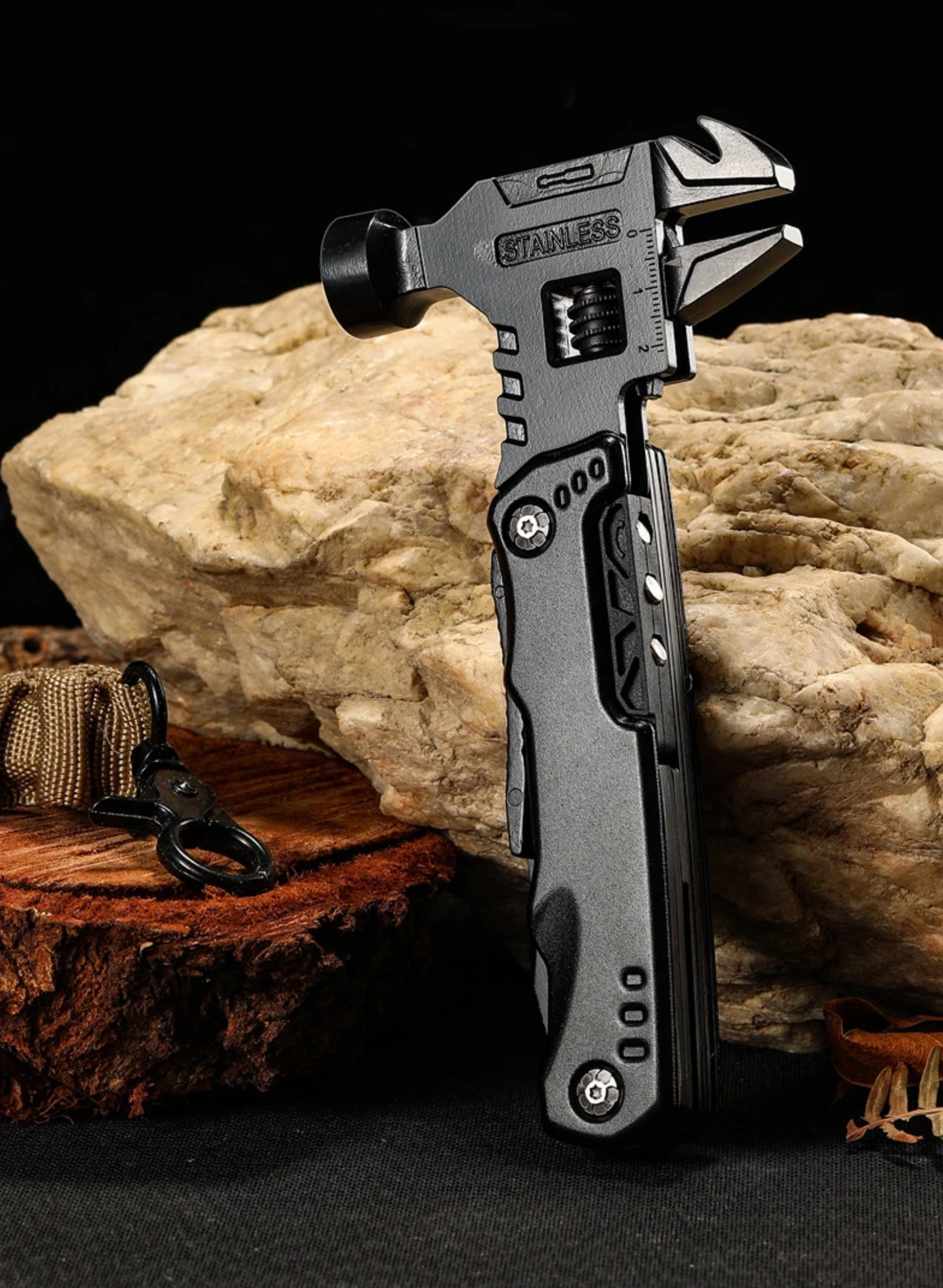 Multi-Ferramenta 4 em 1 – Chave Inglesa, Martelo, Faca e Alicates em Aço Inoxidável Multi-Ferramenta 4 em 1 – Chave Inglesa, Martelo, Faca e Alicates em Aço Inoxidável